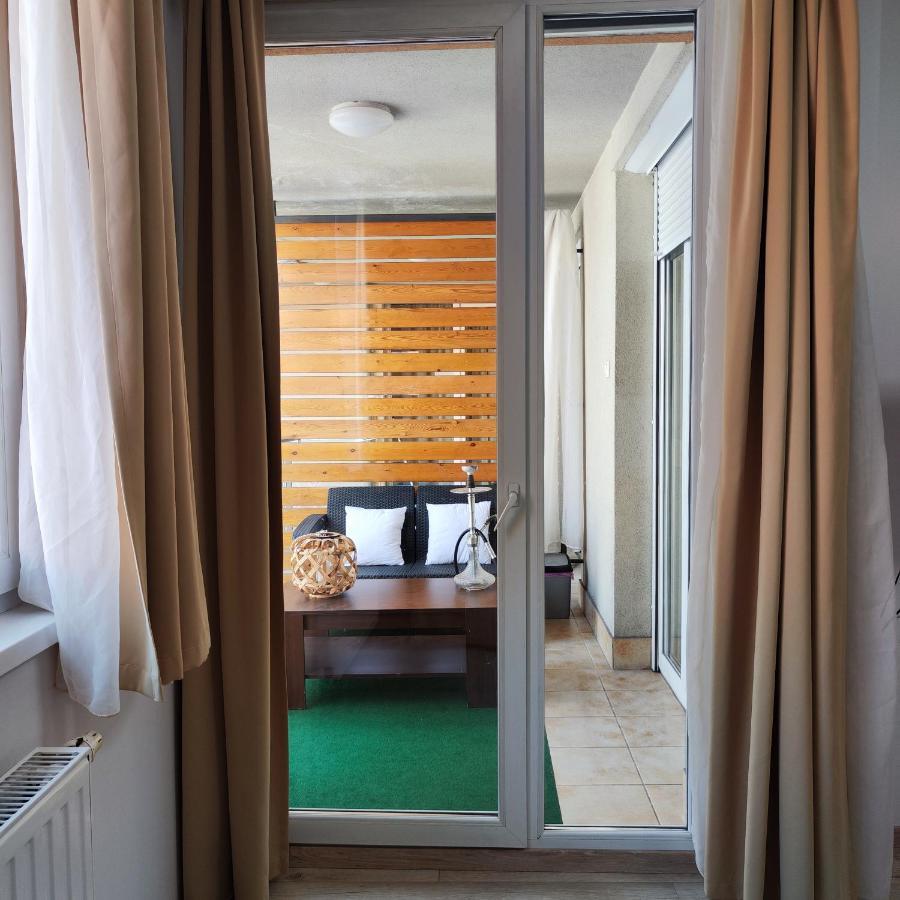 Dolce Vita Zafir Apartman Budapest Luaran gambar