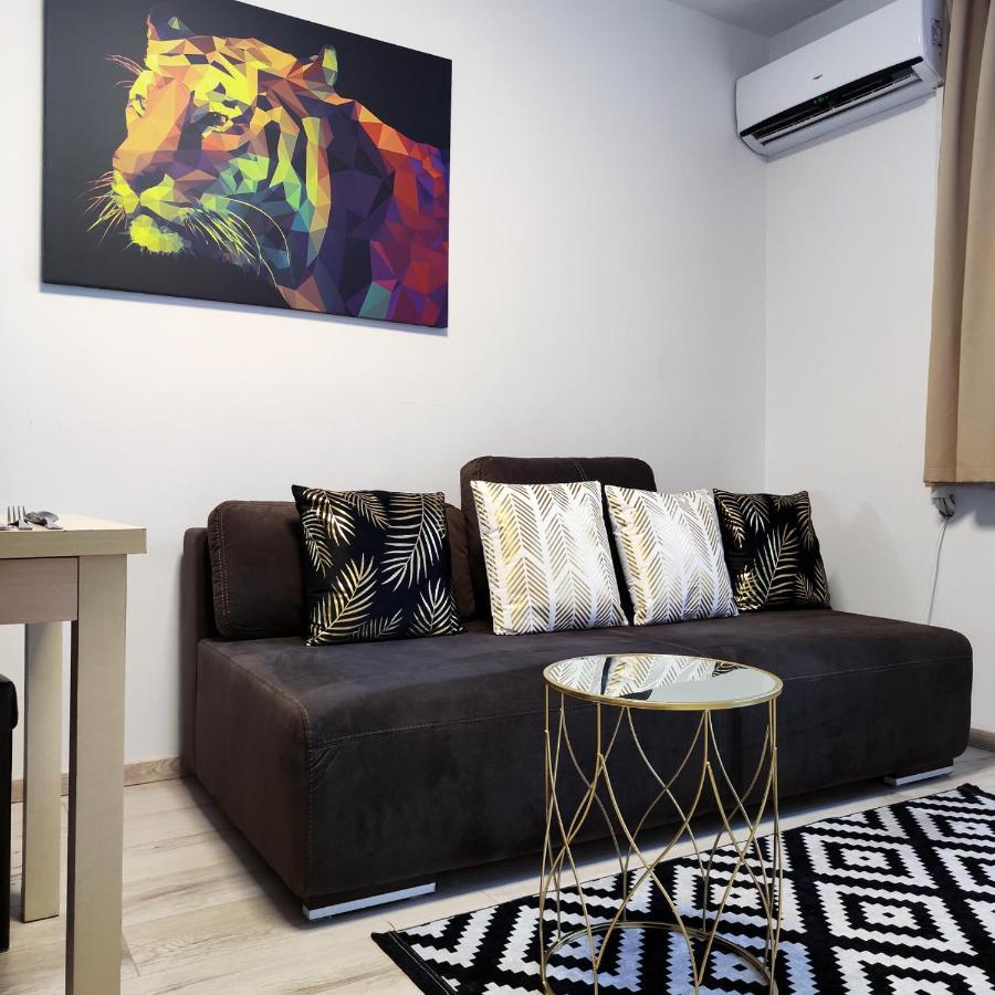 Dolce Vita Zafir Apartman Budapest Luaran gambar
